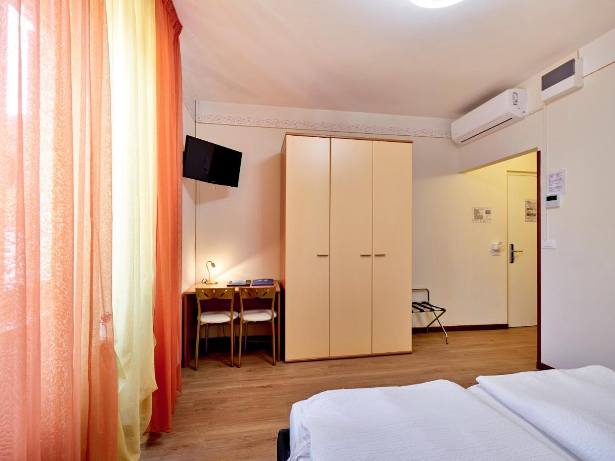 Hotel San Marco Garda  Exterior photo